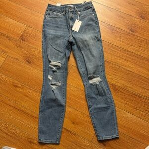 Good American cropped jeans